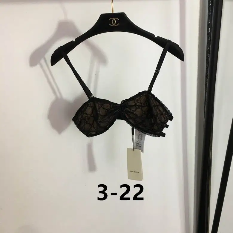 Gucci S-XL  (40)